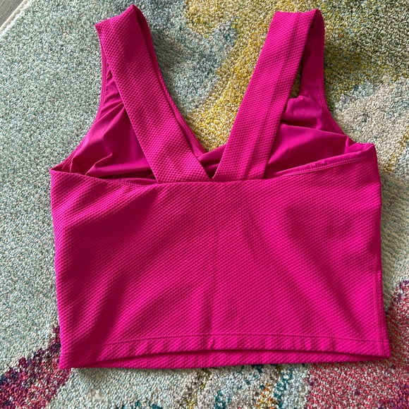 Beach Riot Evelina Bright Fuchsia Waffle Crop Athletic Tank - Picture 5 of 6